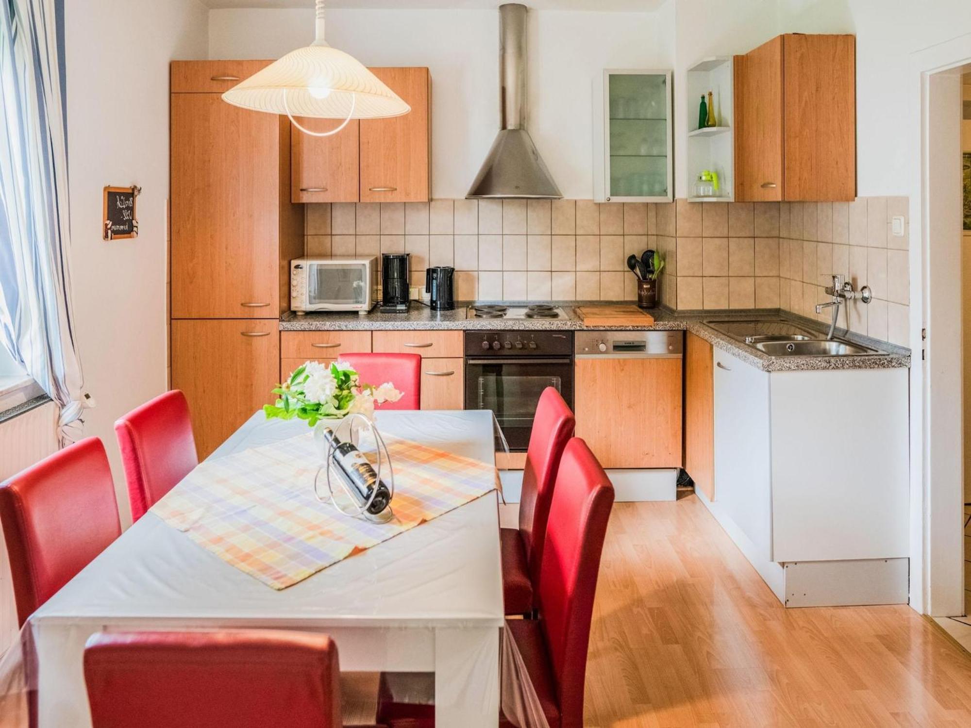 Luxurious Apartment In Medebach Near Public Pool المظهر الخارجي الصورة